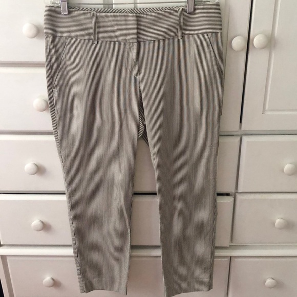 Ann Taylor Ladies size 8 striped cotton capri’s - Picture 1 of 16